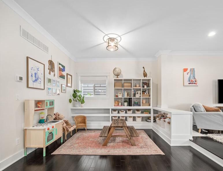 Meredith Colburn Royal Oak LIsting with PlayRoom.jpeg
